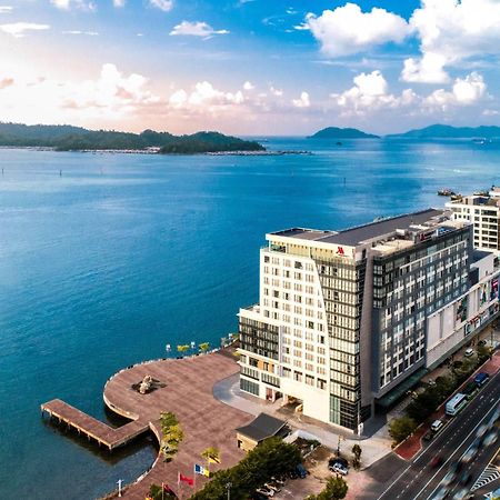 Kota Kinabalu Marriott Hotel Exterior foto